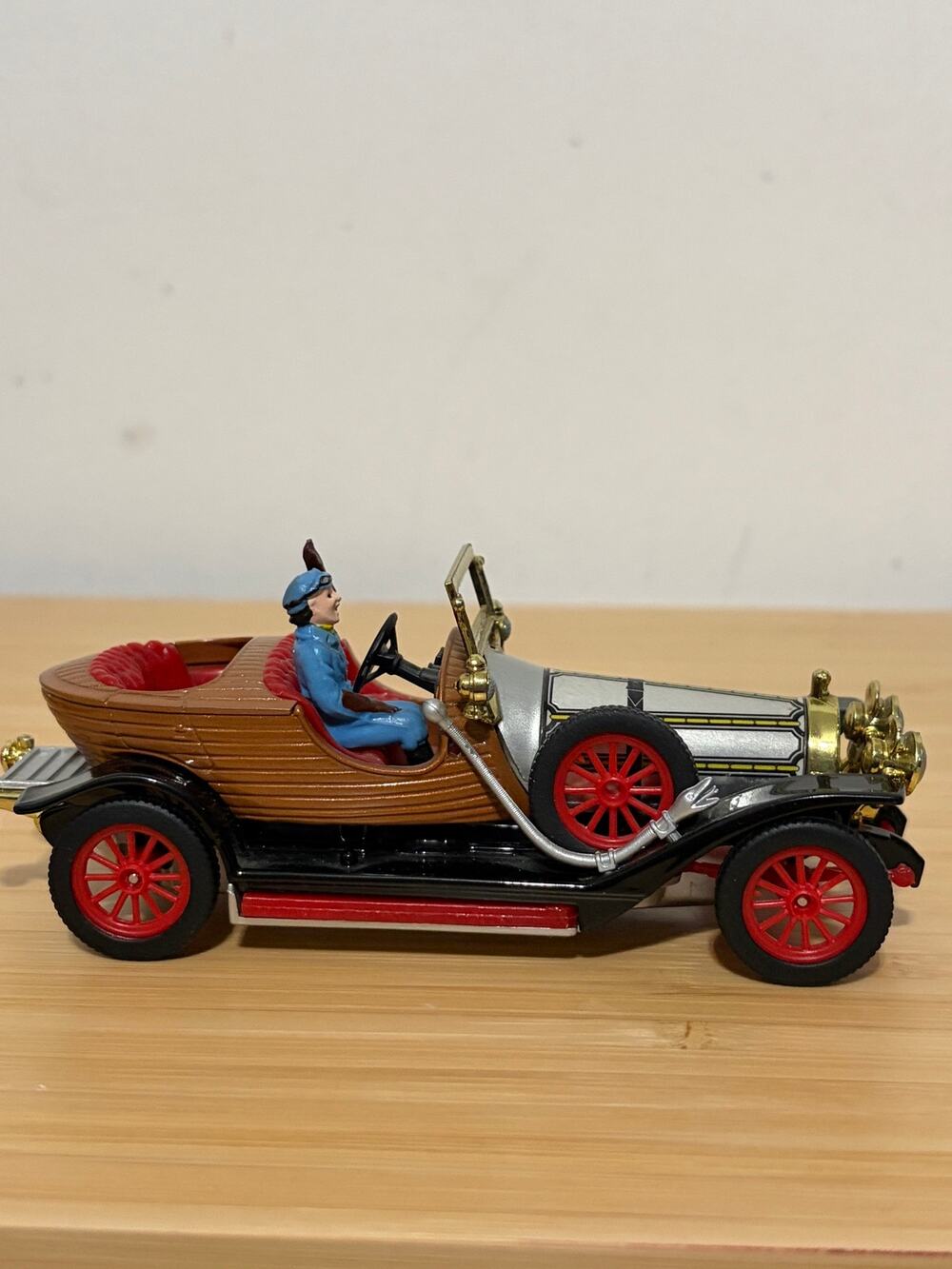 Corgi Chitty Chitty Bang Bang GEN 11 Diecast Car Movie Collectible Vintage Style